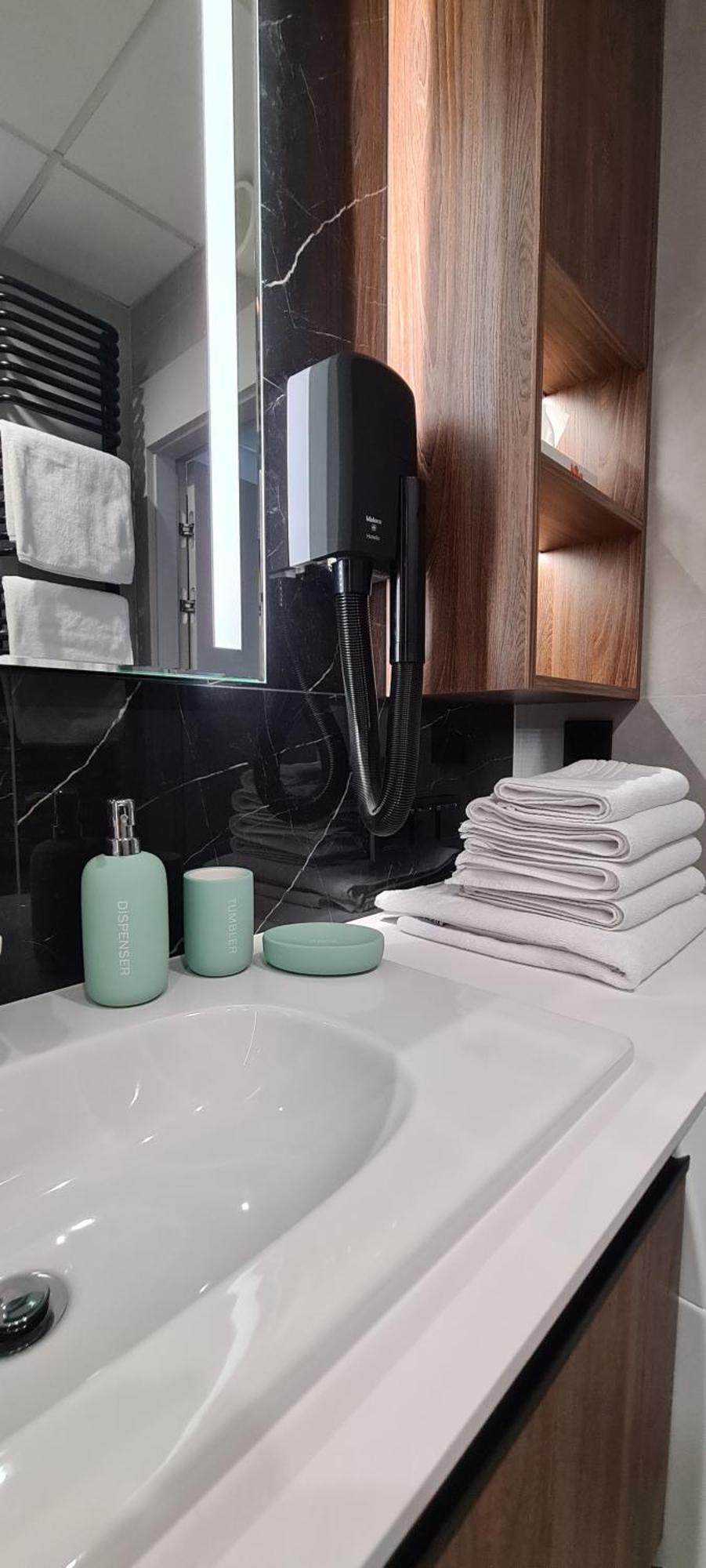 Luksusowy Apartament Bliska Wola Saba Warszawa Zewnętrze zdjęcie